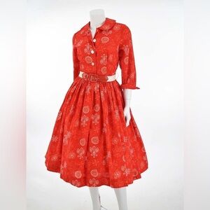 DRESSES